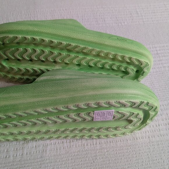 Brand New Skechers Arch Fit Women's size 9 - Picture 6 of 9